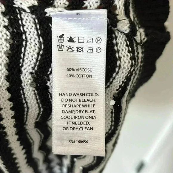 NWT Joie sweater dress size medium 50 inches long - Picture 5 of 6